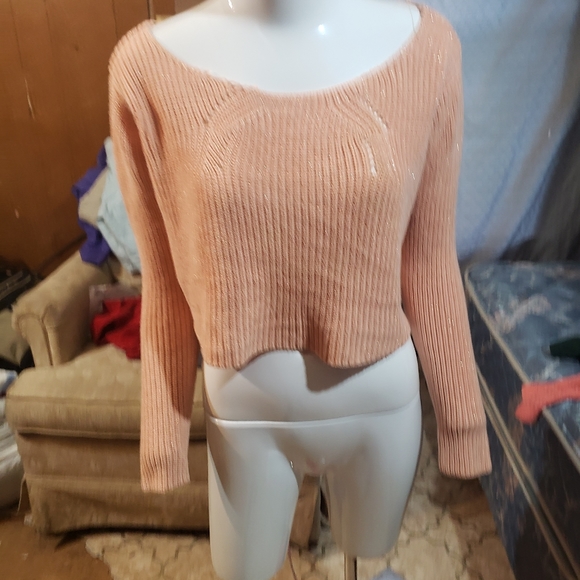 Body central - Picture 1 of 6